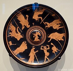 250px Red figure phiale women entertaining men (Boston MFA 97.371).jpg